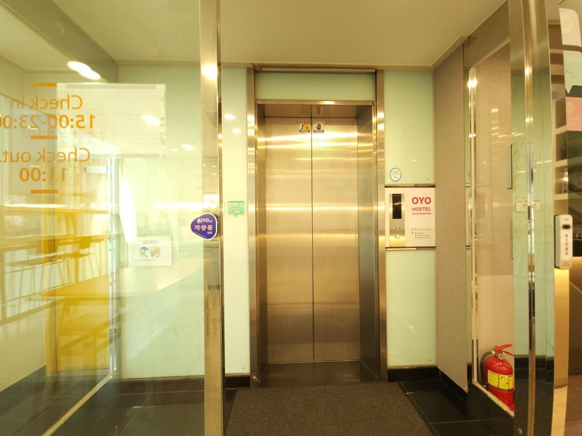 Oyo Hostel Myeongdong 1 Сеул Екстер'єр фото
